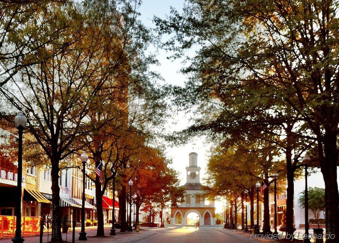 Doubletree By Hilton Fayetteville Exteriér fotografie