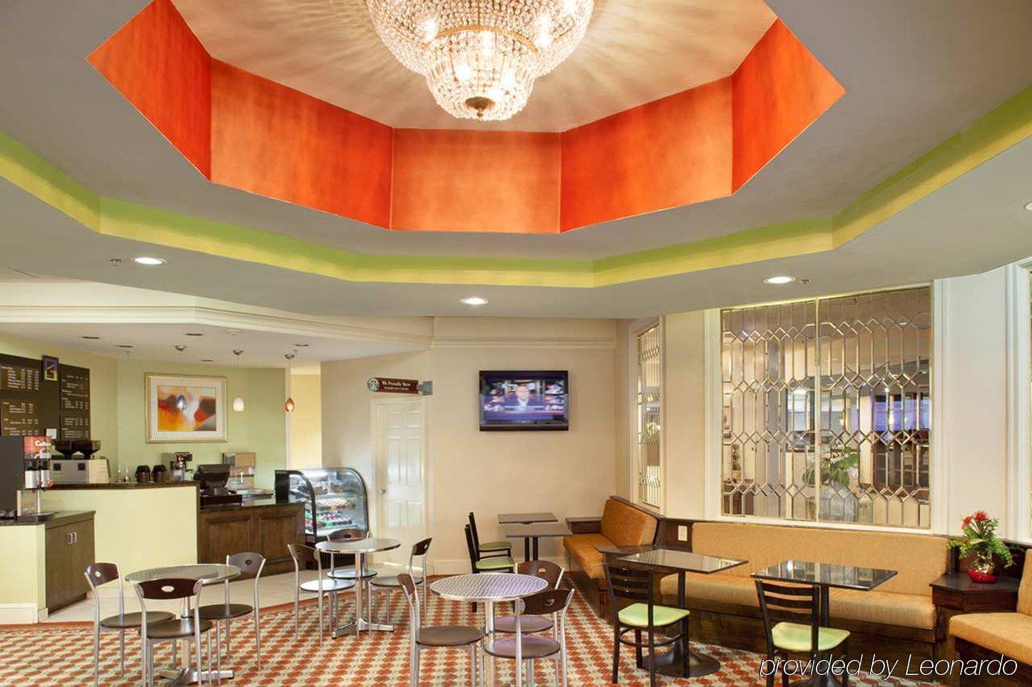 Doubletree By Hilton Fayetteville Exteriér fotografie